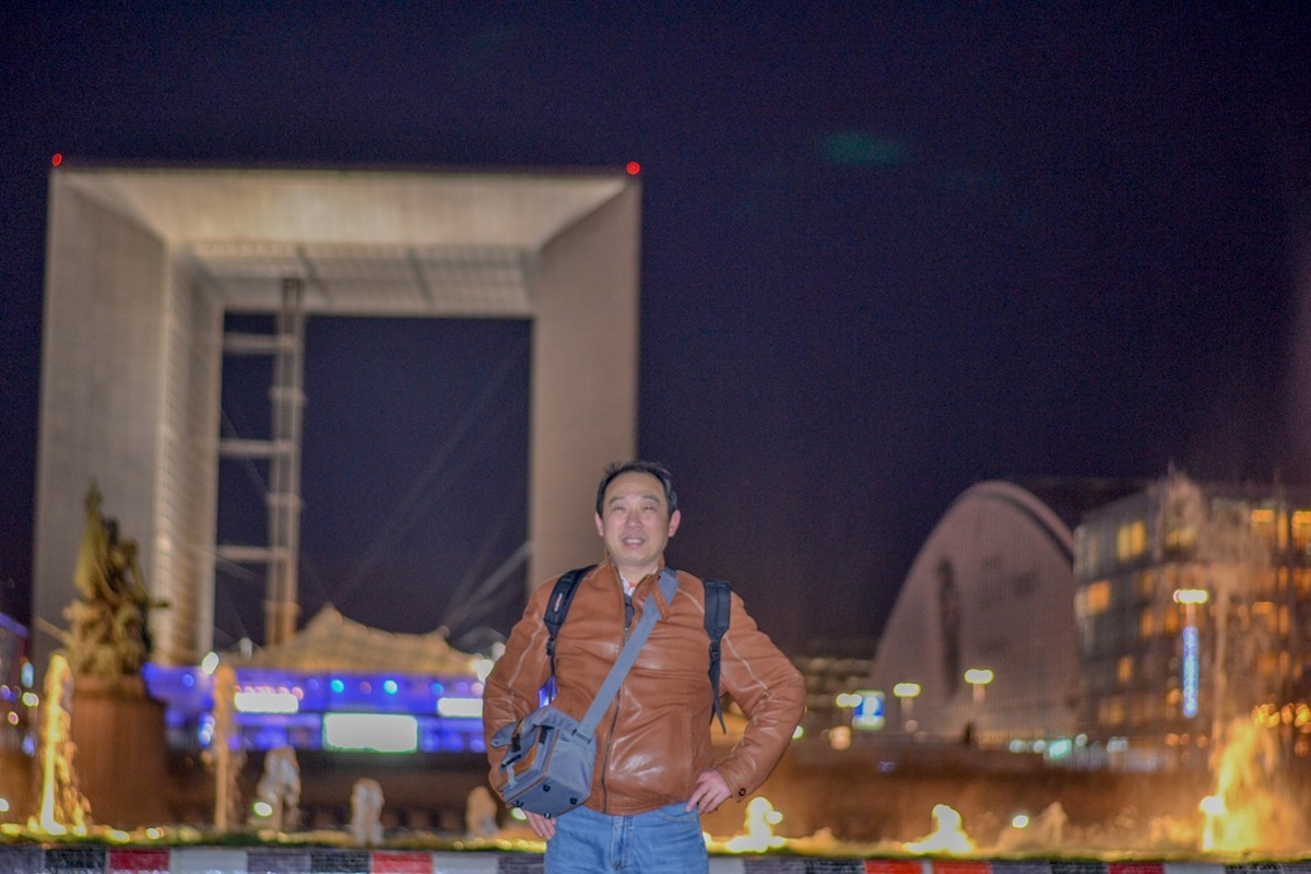 夜摄“新凯旋门”（巴黎）--祝师友除夕安好！！！