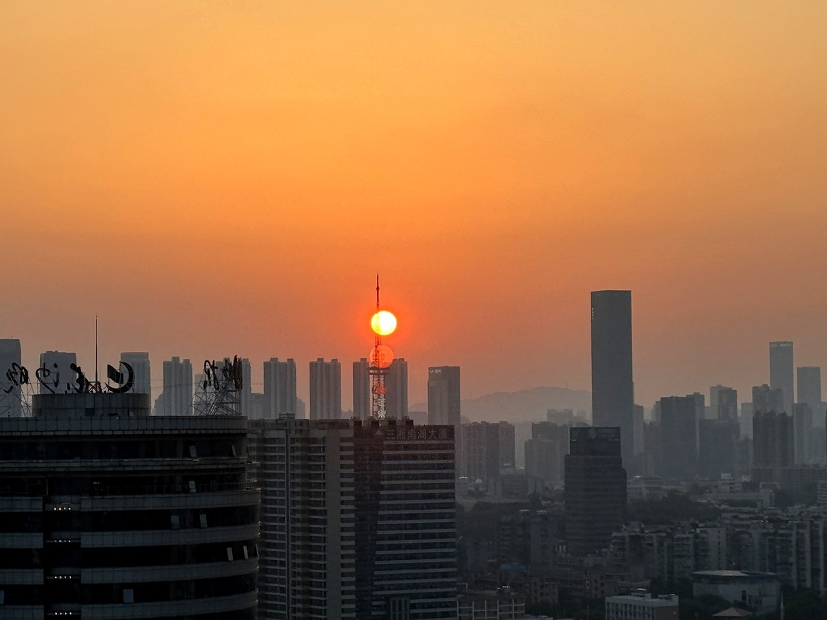 楼顶拍日落【手机叛】