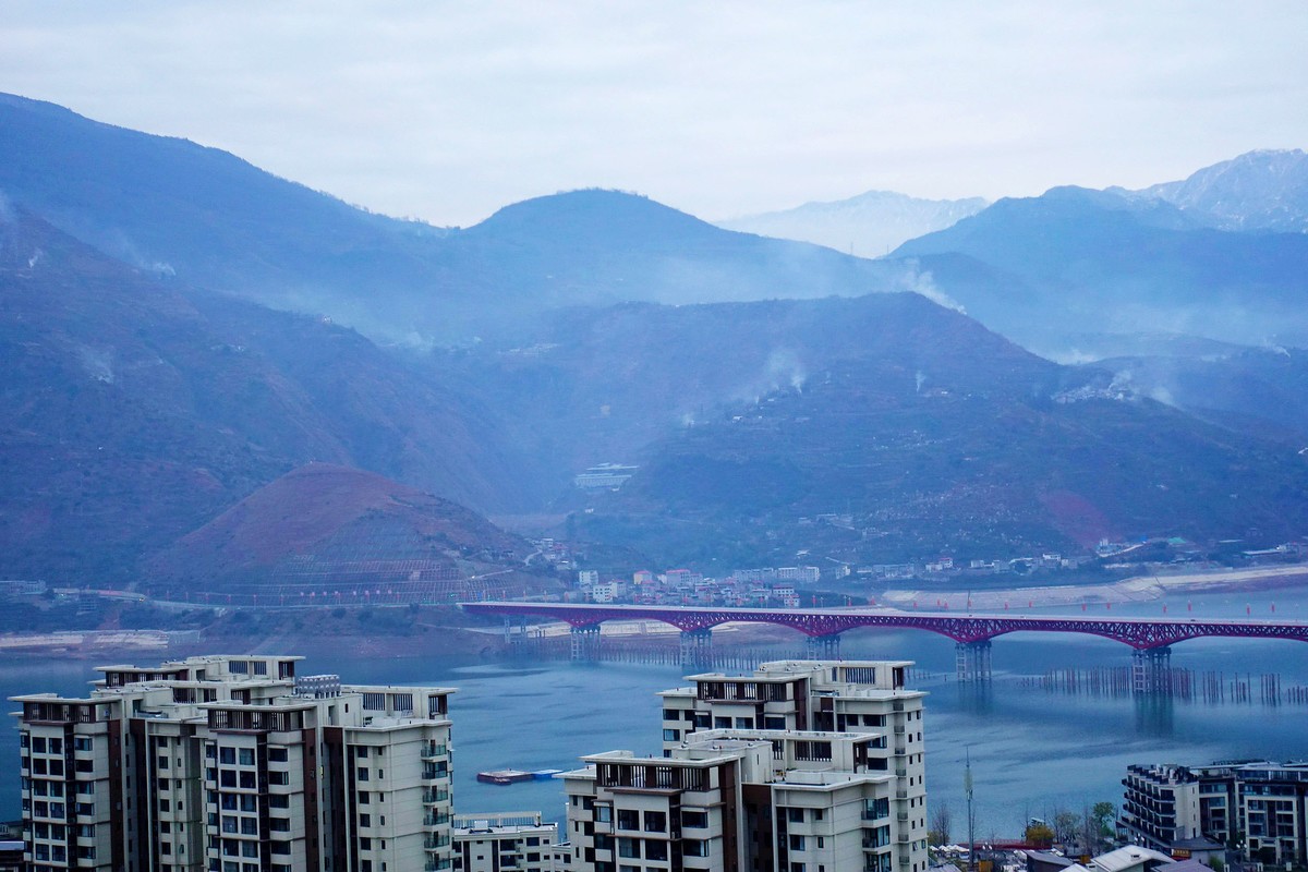 花椒之乡黎明和夜色