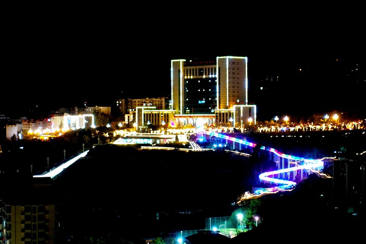 花椒之乡黎明和夜色