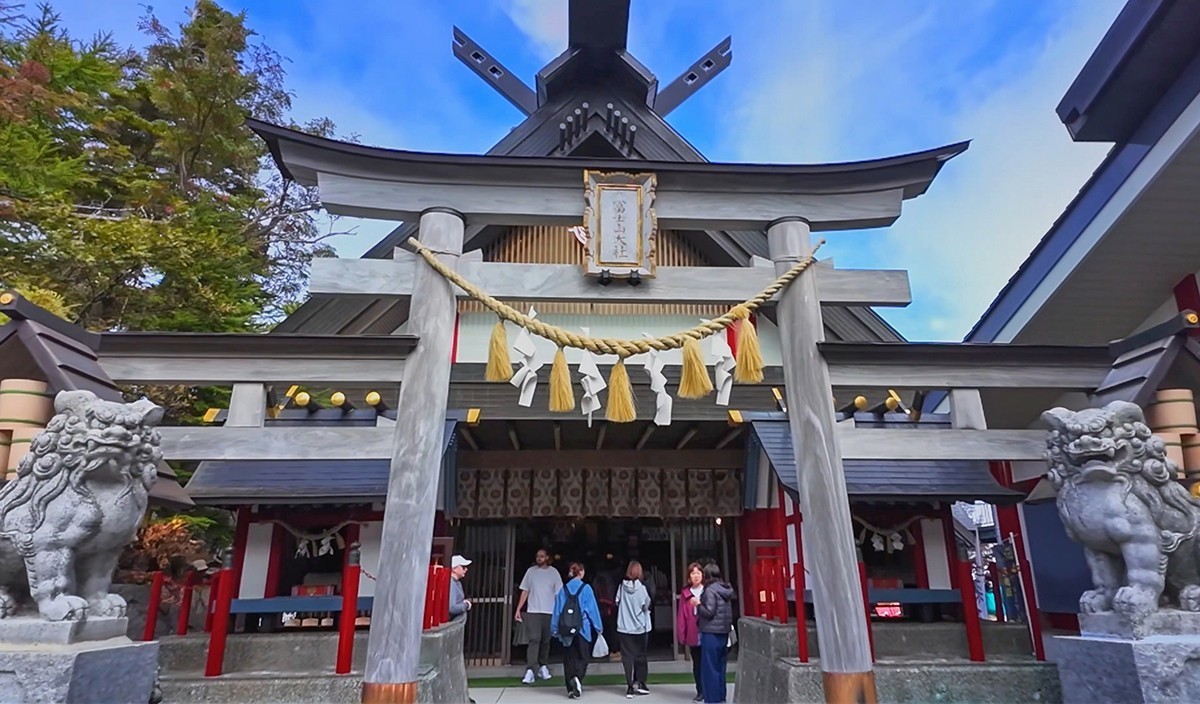 忍野八海与富士山