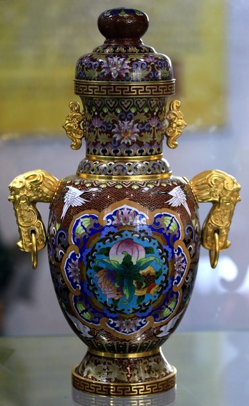 《不老松：纪实摄影》珐瑯釉艺术品欣赏！