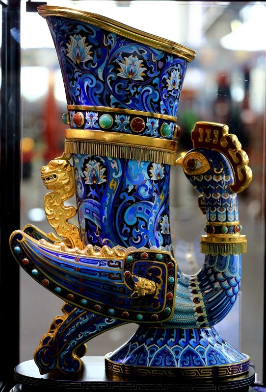 《不老松：纪实摄影》珐瑯釉艺术品欣赏！