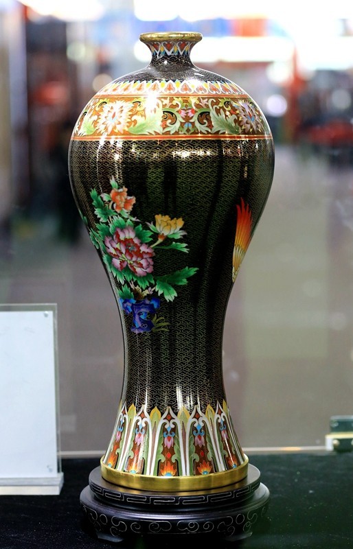 《不老松：纪实摄影》珐瑯釉艺术品欣赏！ (2)