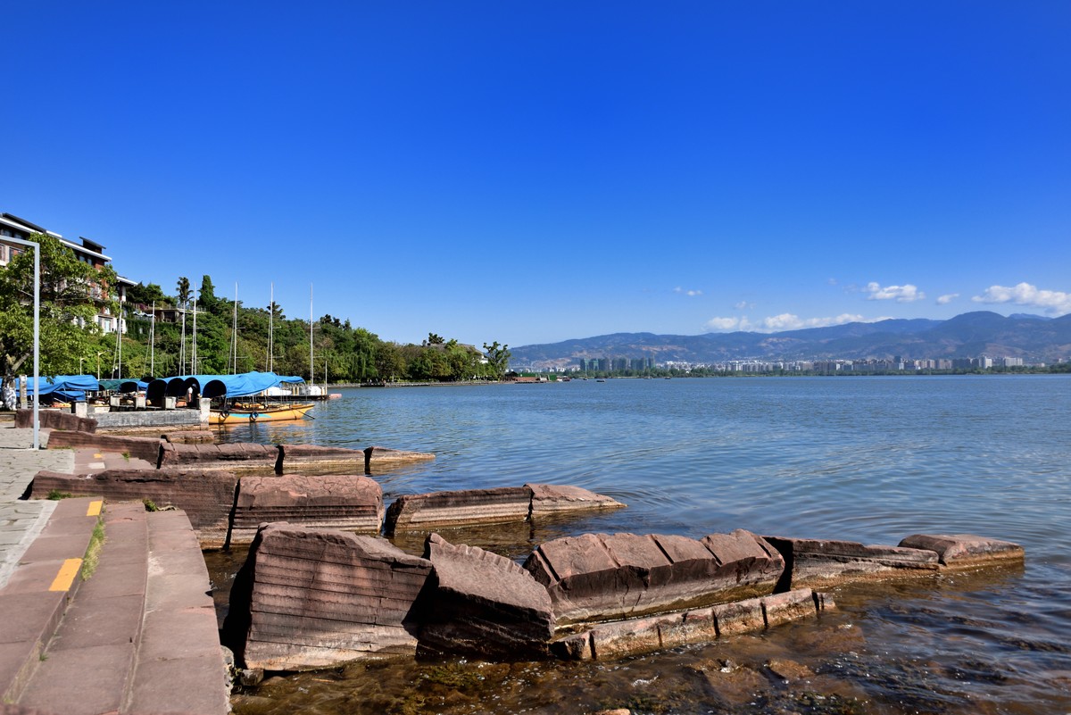 邛海湖畔【14】