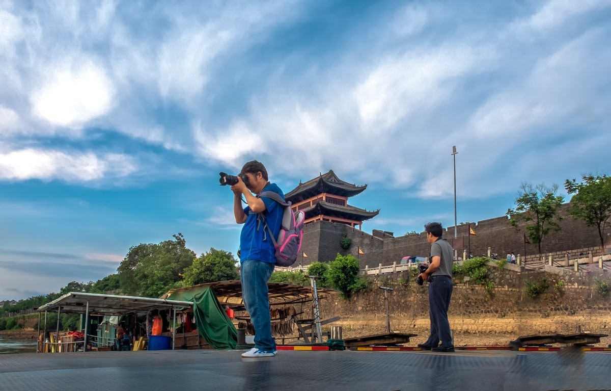 旅拍中抓怕的一些摄影人