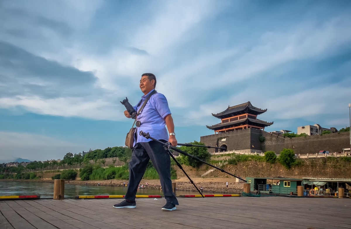 旅拍中抓怕的一些摄影人