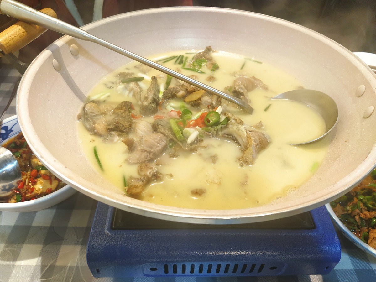 漫步星城 走街串巷（358）东区鱼市