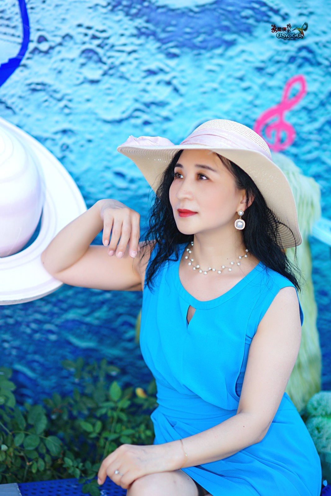 【太古仓太空间美女】---闪亮