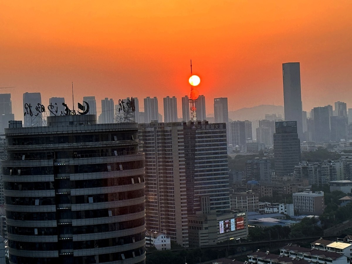 楼顶拍日落【手机叛】