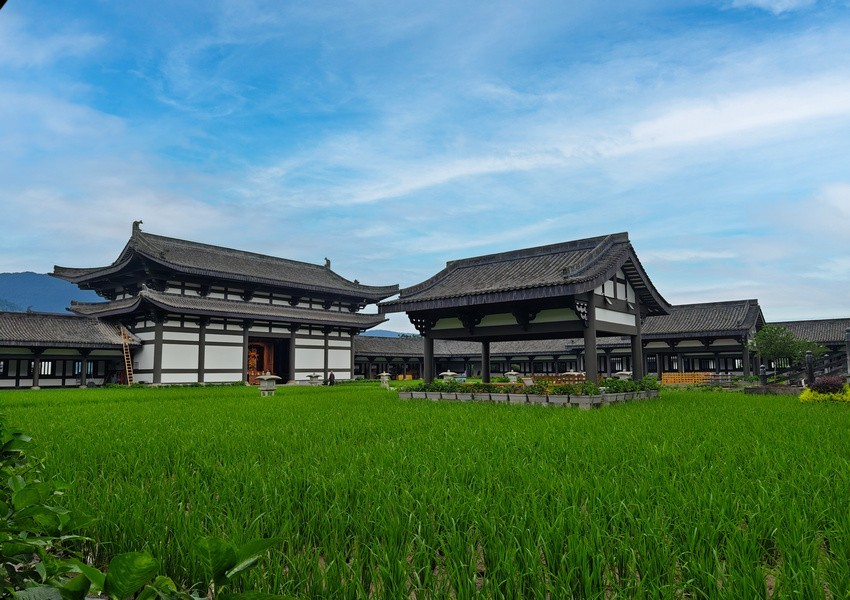 始建于唐开元年间的古庙--光明寺