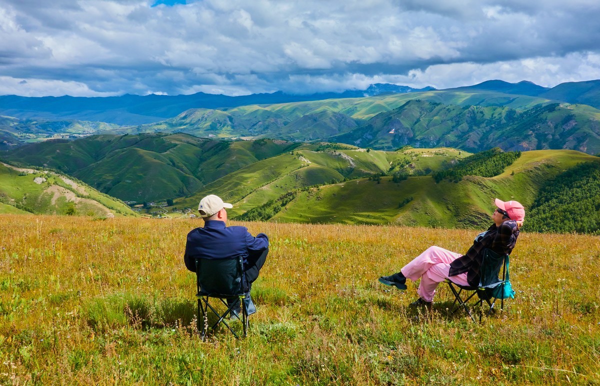 夏末秋初的八美