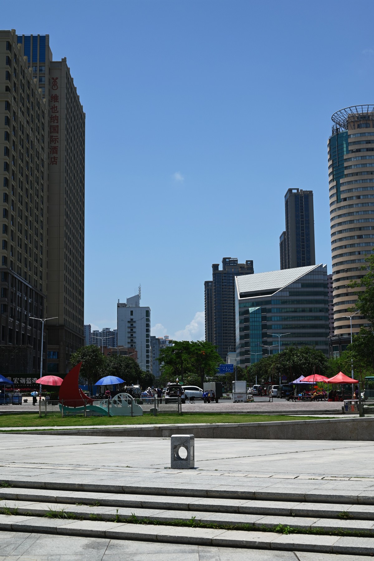 初夏热得花都开了！