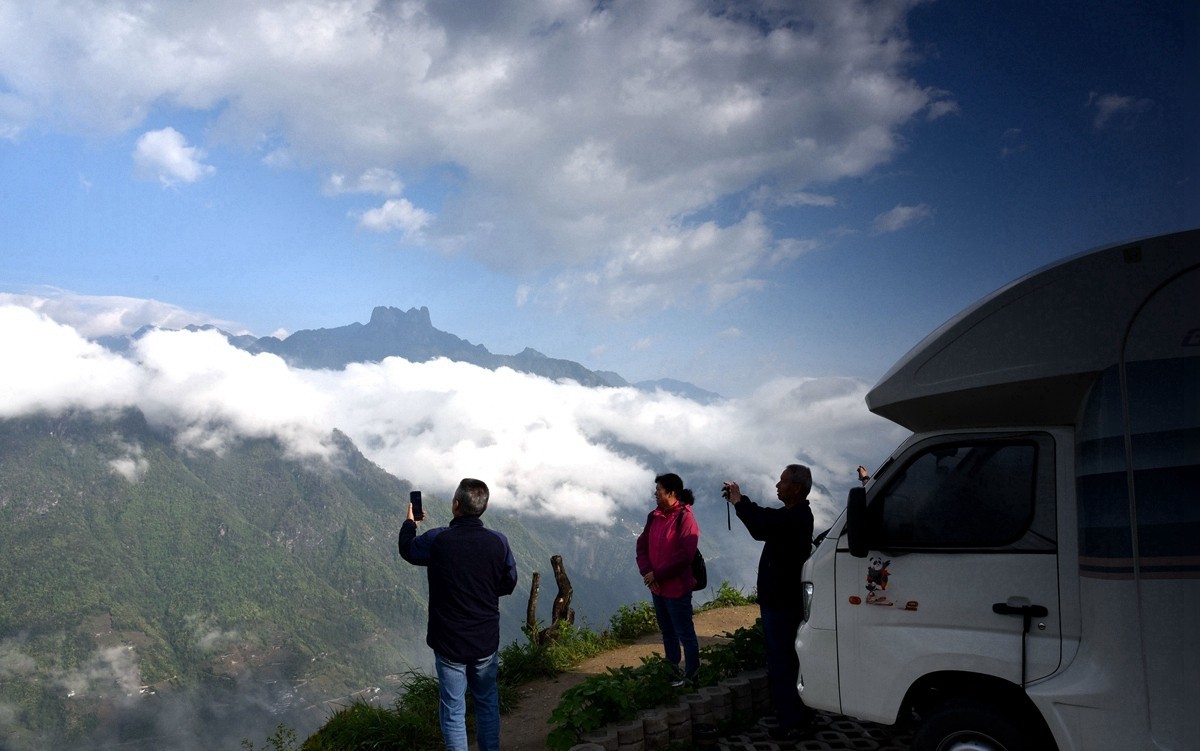 云上小城知子罗【12】