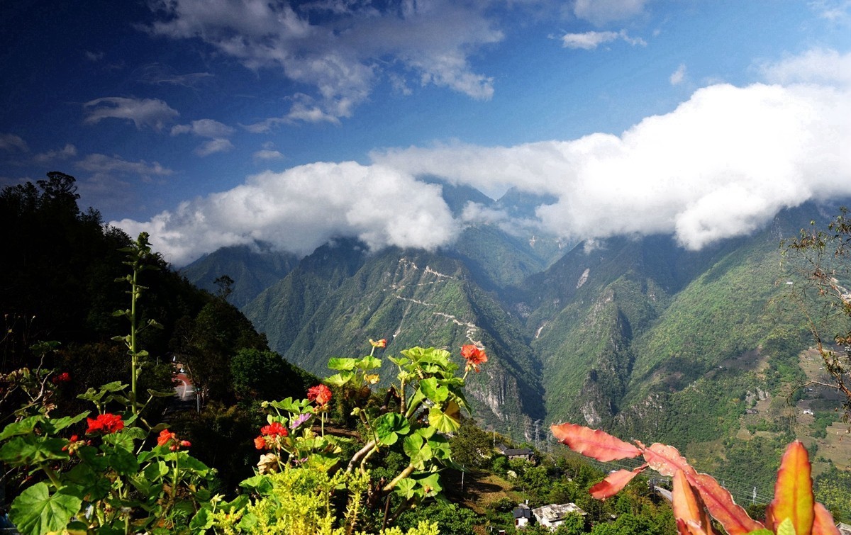 云上小城知子罗【13】