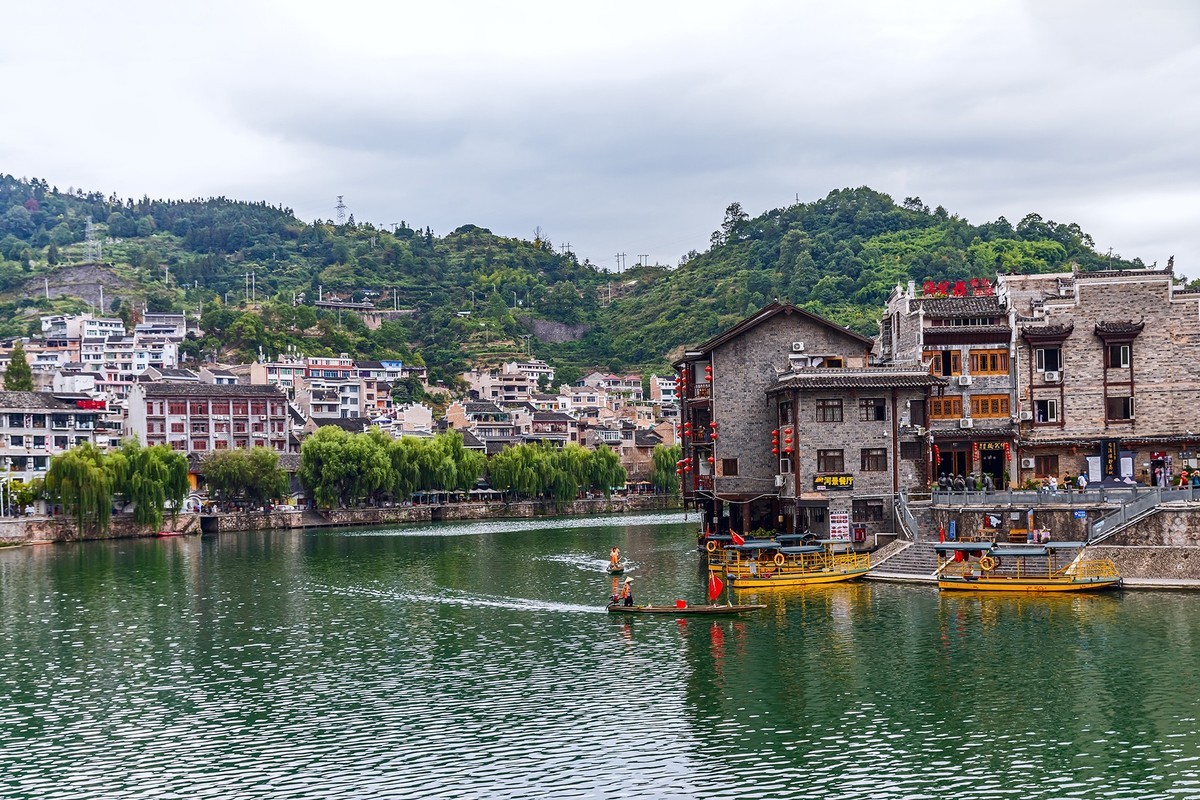 旅游记录 ：贵州 · 黔东南苗族侗族自治州 · 镇远 · 镇远古城