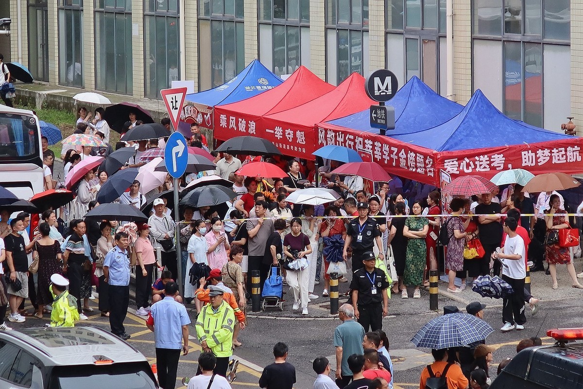 今年高考第一天