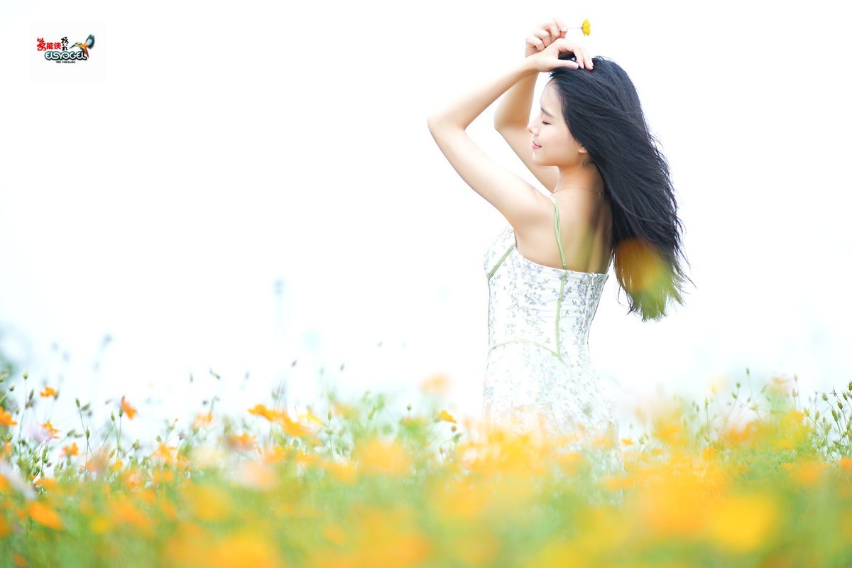 【花海阳光少女】---淑霖