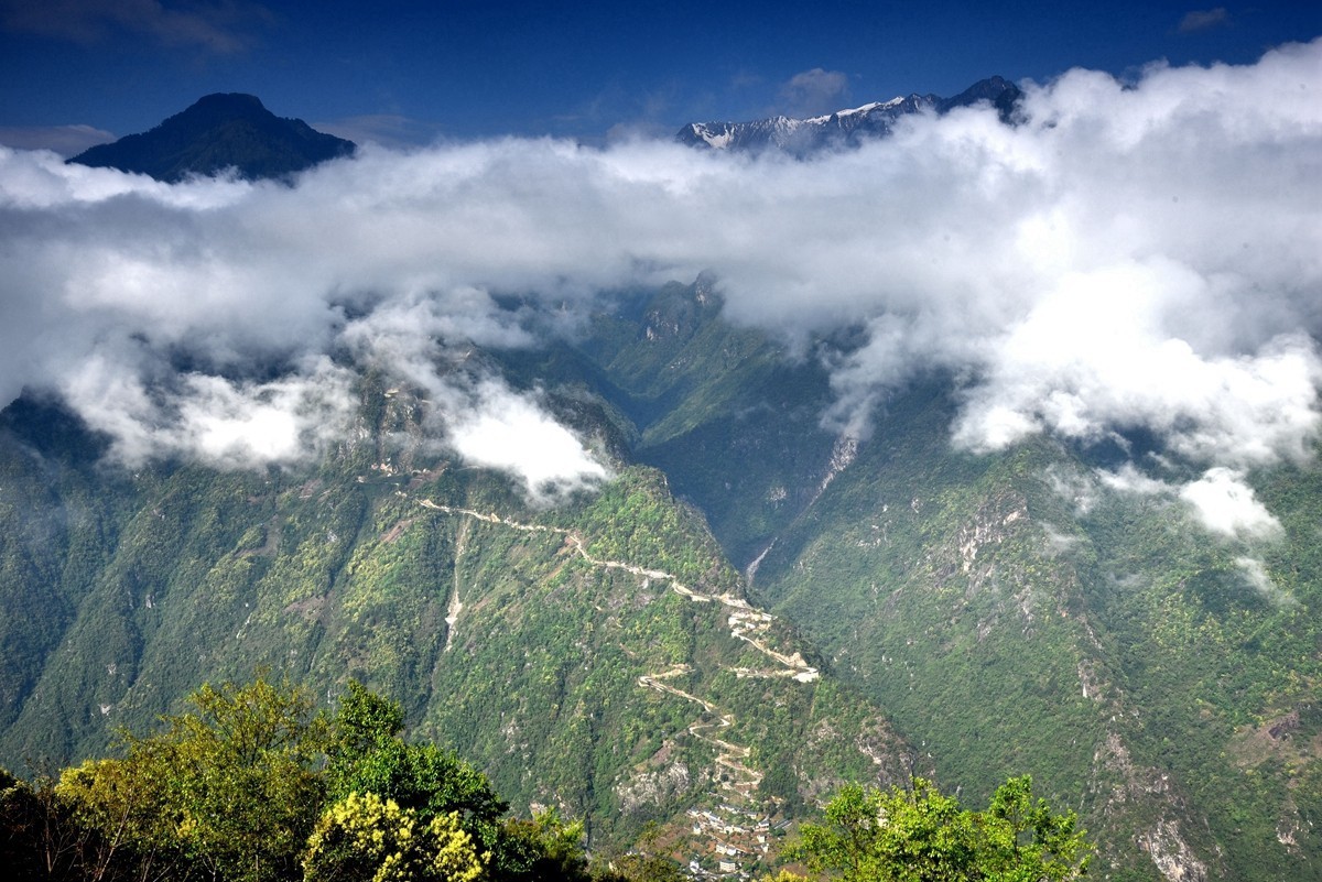 云上小城知子罗【12】