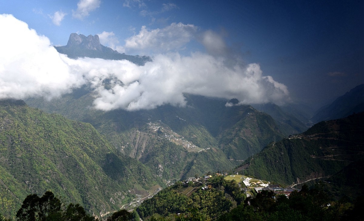 云上小城知子罗【12】