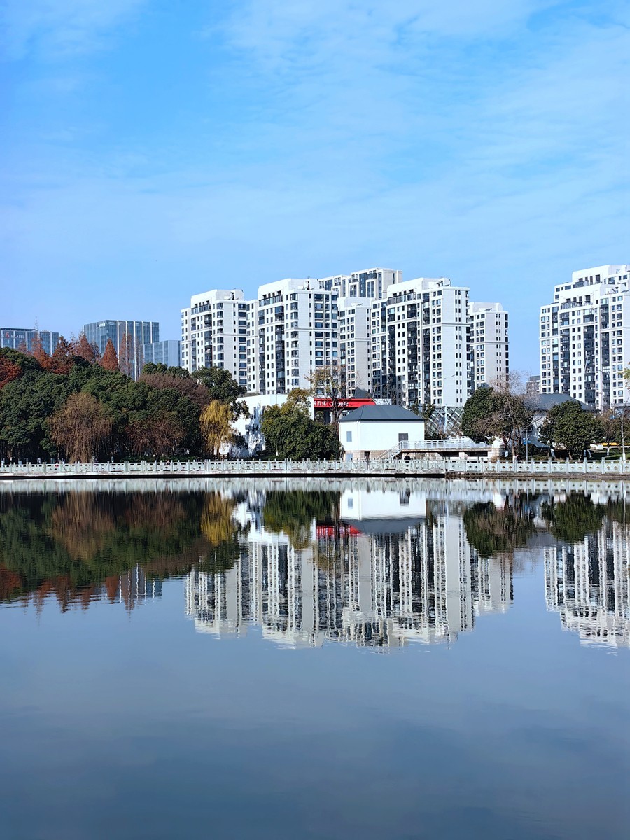 冬日里的宁波日湖公园（1）