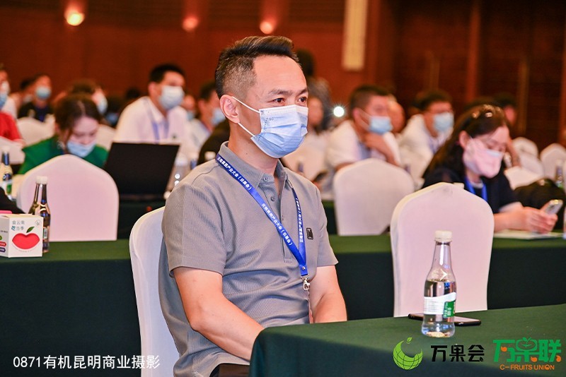 能力得到提升，鄙人有幸进场拍万果会！