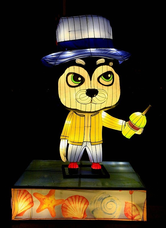 【不老松：海南游摄纪实】 文澜文化公园！春节期间灯展真可称谓五彩缤纷、灯火辉煌！