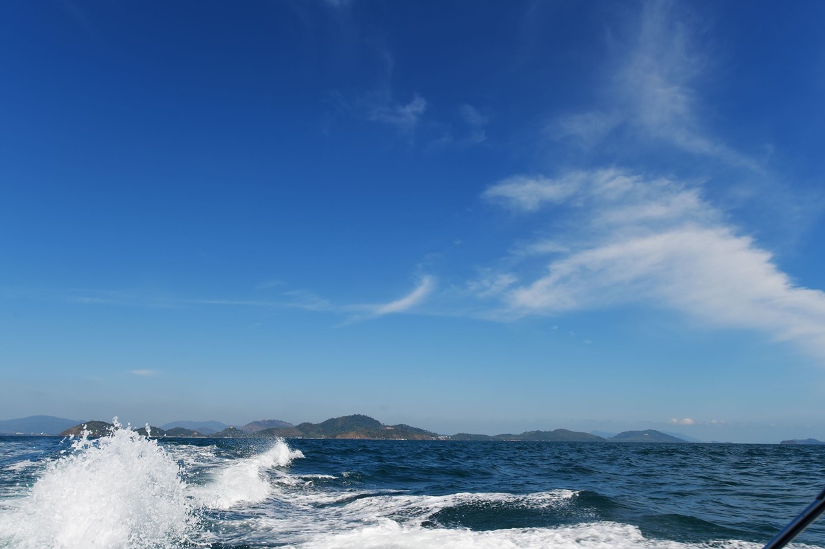 一组D4S 14-24 泰国皮皮岛海滩游艇海上风光随拍