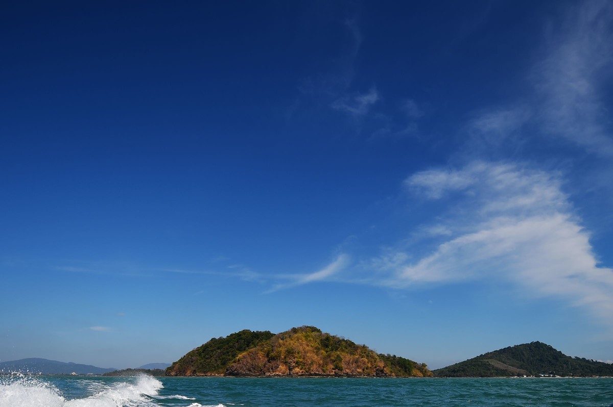 一组D4S 14-24 泰国皮皮岛海滩游艇海上风光随拍