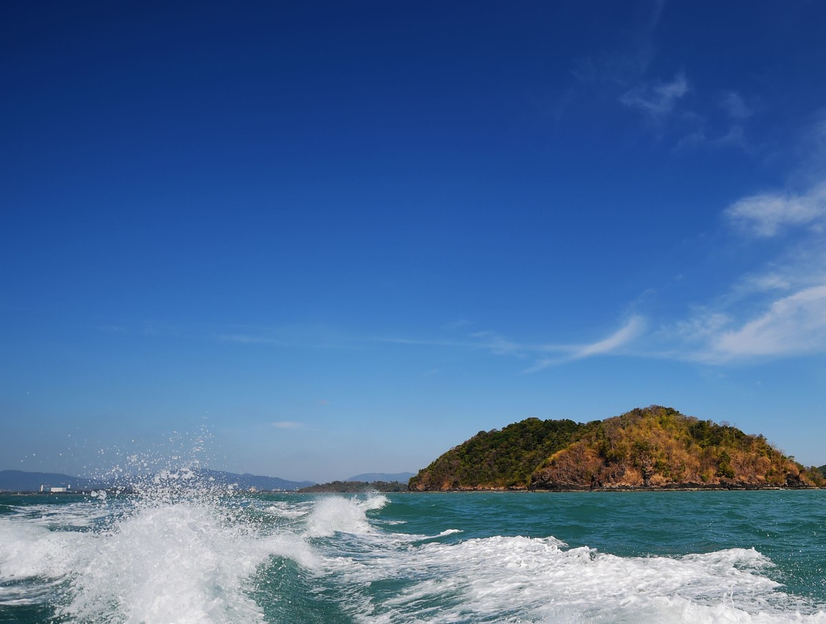 一组D4S 14-24 泰国皮皮岛海滩游艇海上风光随拍