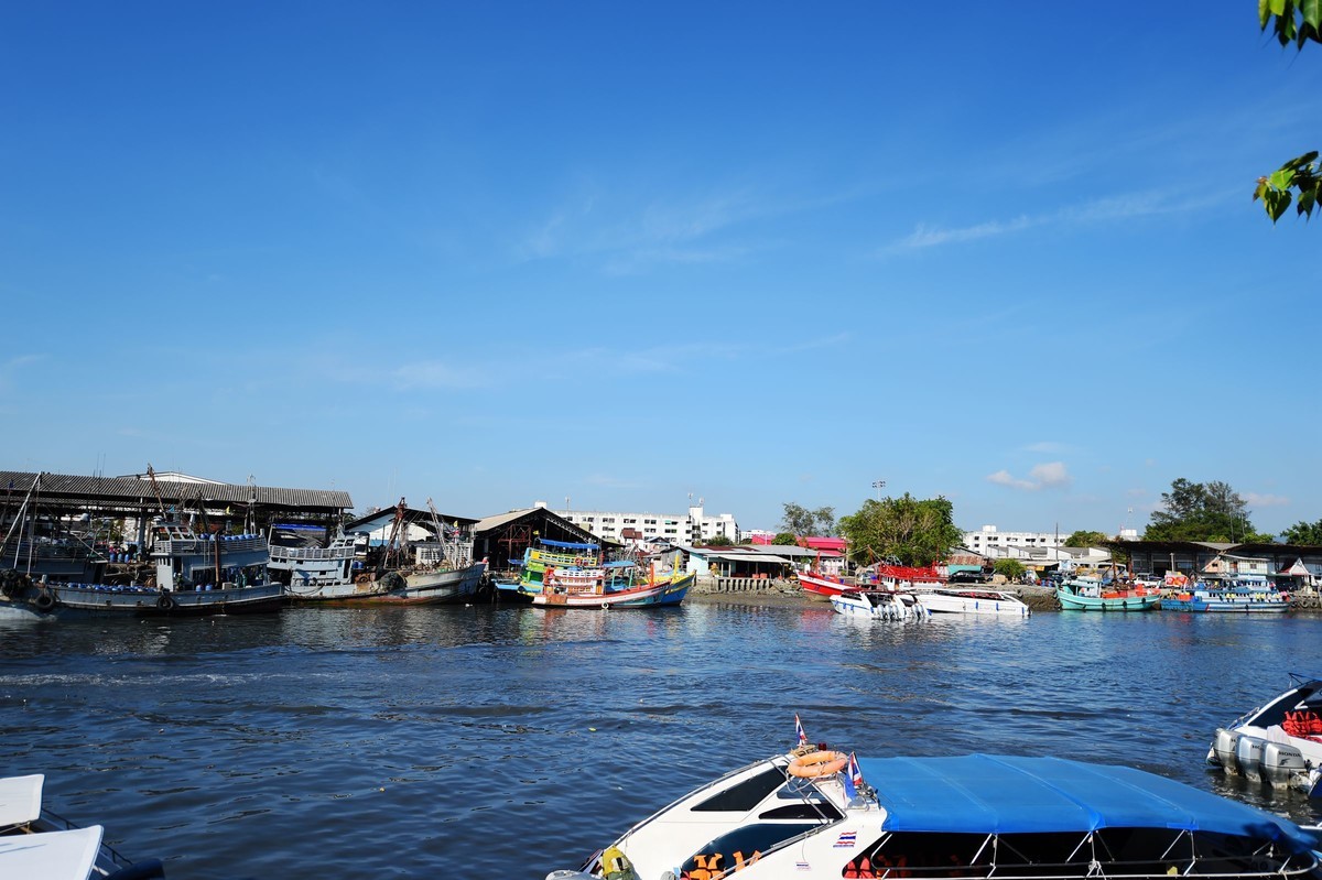 一组D4S 14-24 泰国皮皮岛海滩游艇海上风光随拍