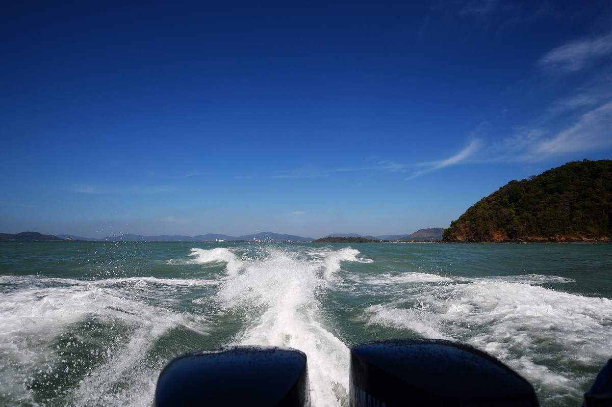 一组D4S 14-24 泰国皮皮岛海滩游艇海上风光随拍