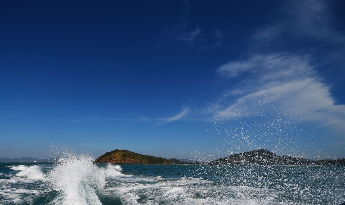 一组D4S 14-24 泰国皮皮岛海滩游艇海上风光随拍