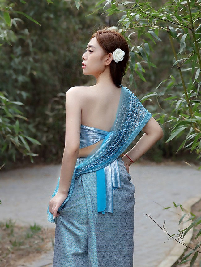 不负春光美佳人