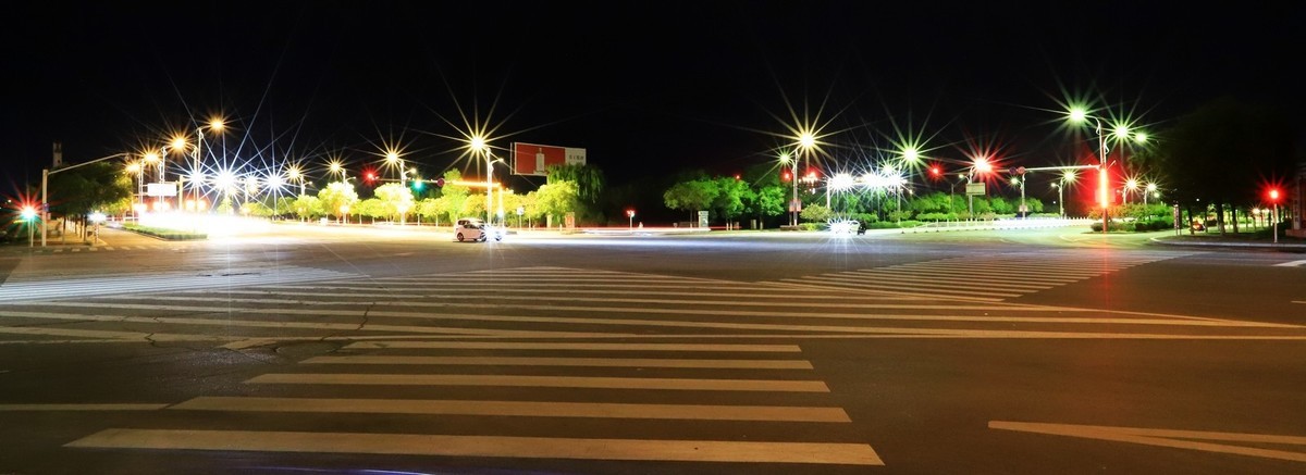 晚上溜马路