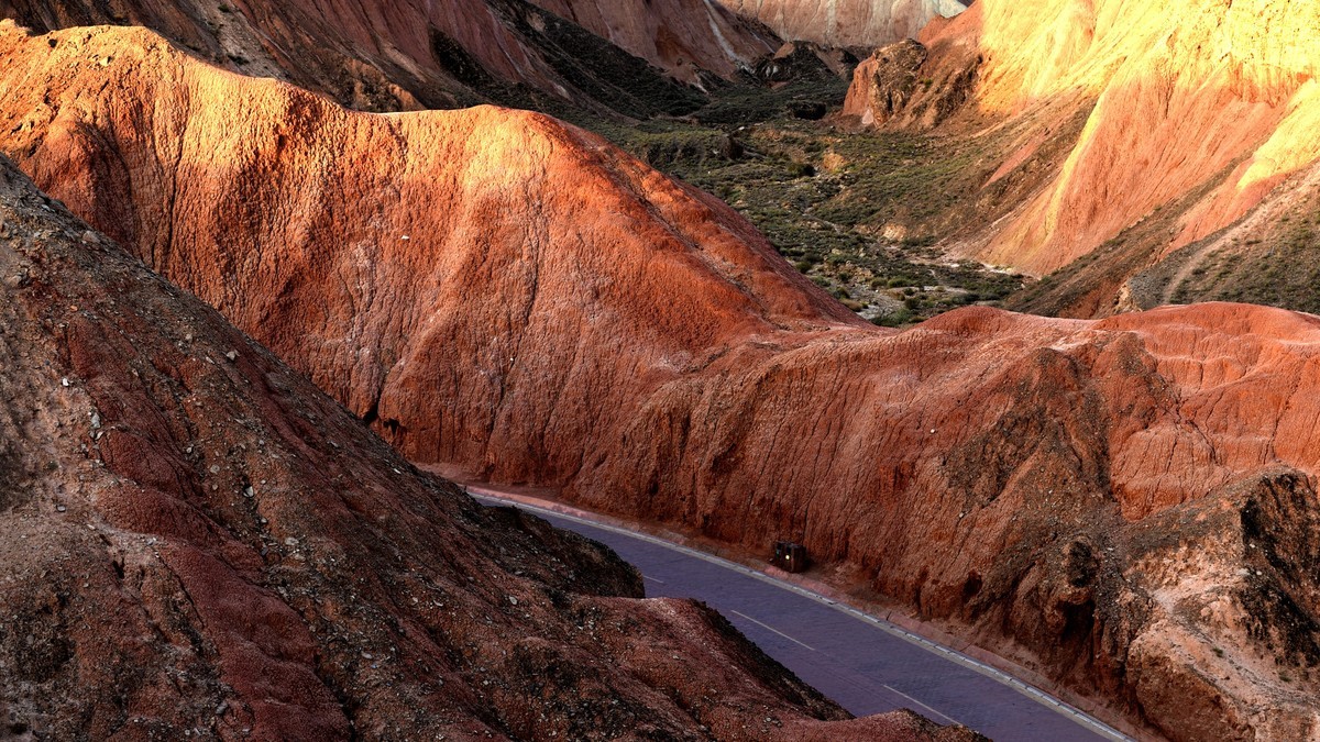 丹霞地貌“七彩仙缘”（02）