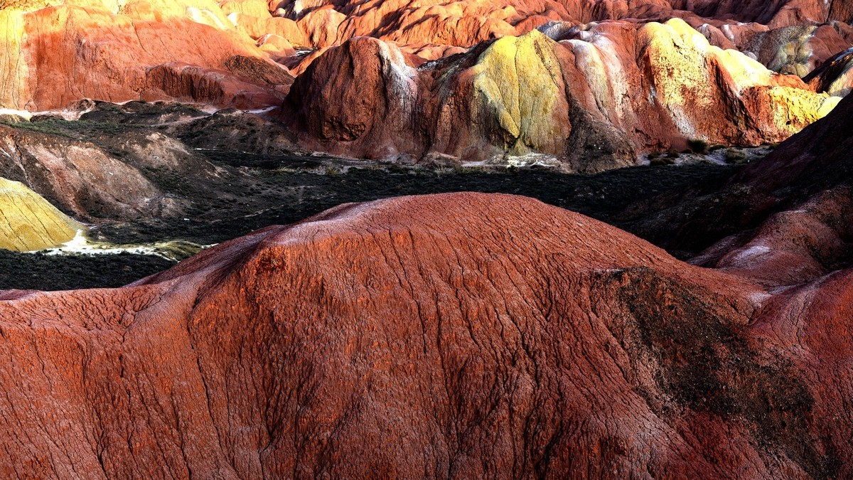 丹霞地貌“七彩仙缘”（02）