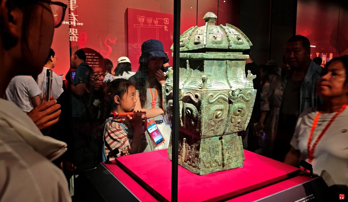 争先恐后看殷商宝贝！（39图）！