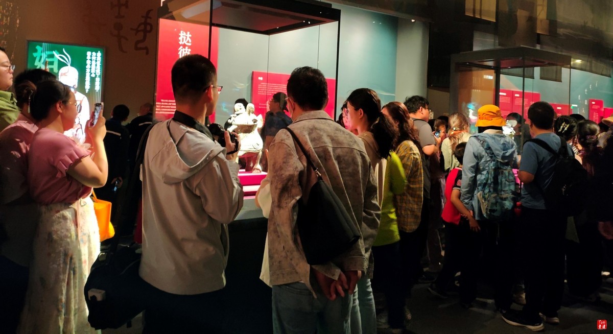 争先恐后看殷商宝贝！（39图）！