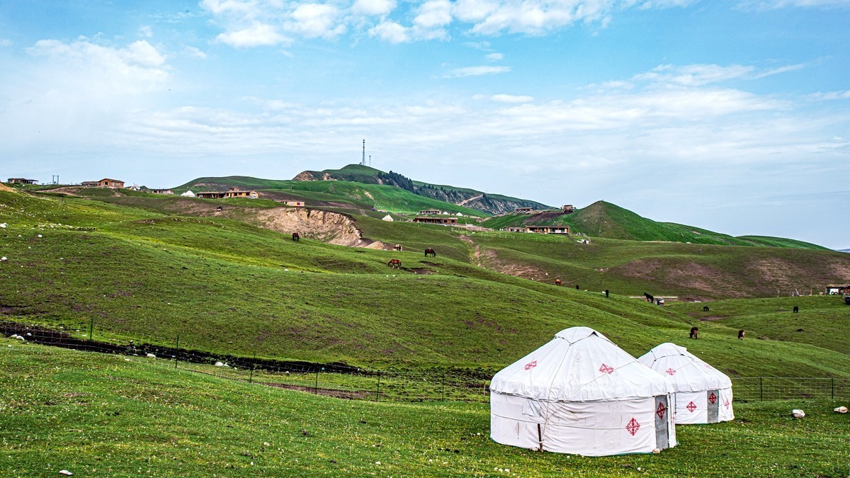 新疆行游--去琼库什台途中【1】