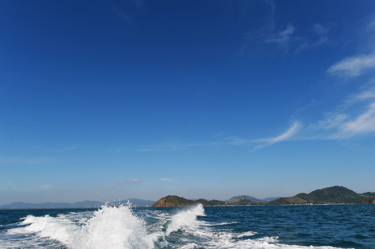 一组D4S 14-24 泰国皮皮岛海滩游艇海上风光随拍