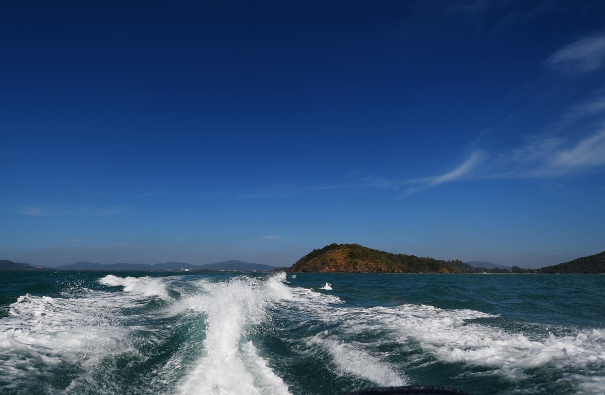 一组D4S 14-24 泰国皮皮岛海滩游艇海上风光随拍