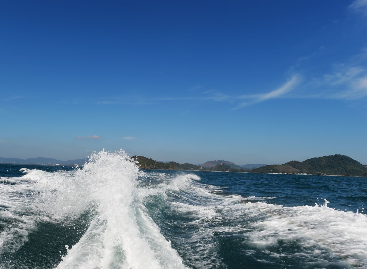 一组D4S 14-24 泰国皮皮岛海滩游艇海上风光随拍