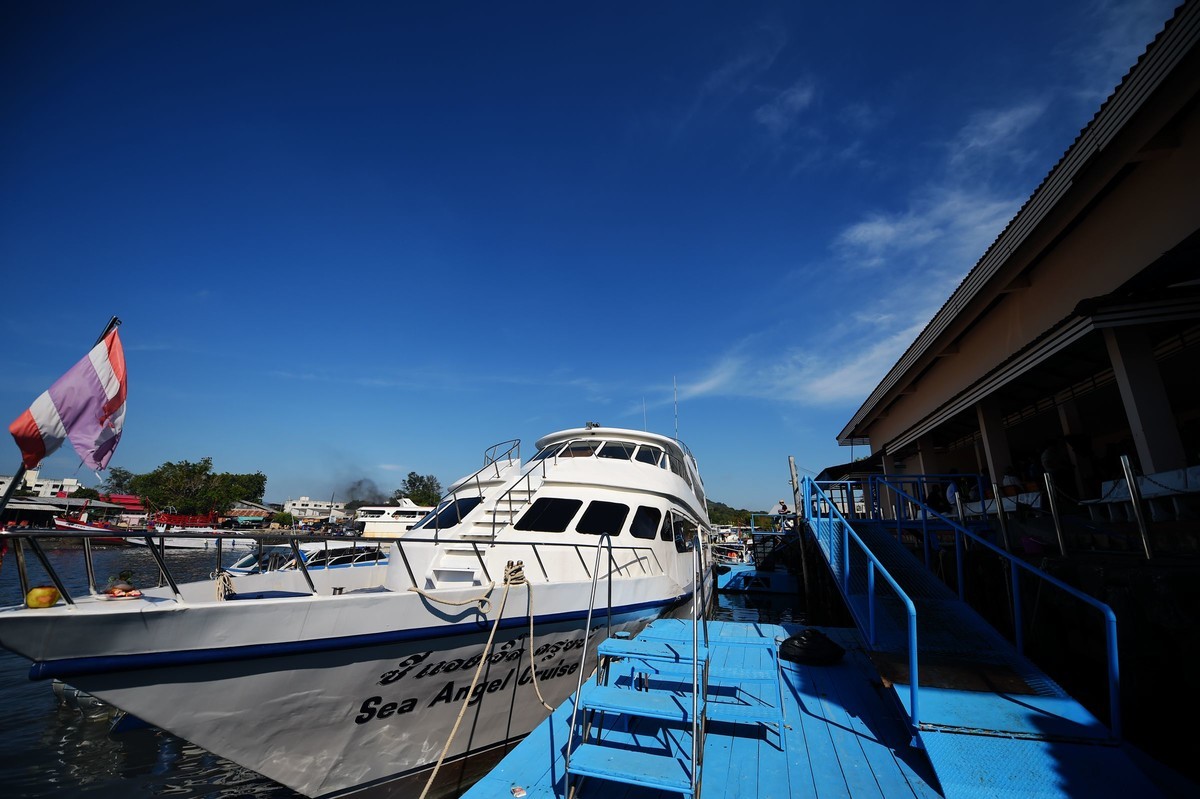 一组D4S 14-24 泰国皮皮岛海滩游艇海上风光随拍