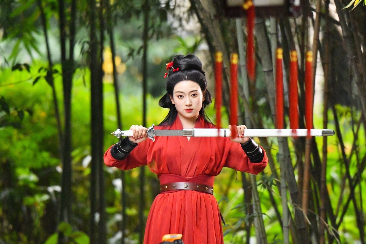 献给三八妇女节