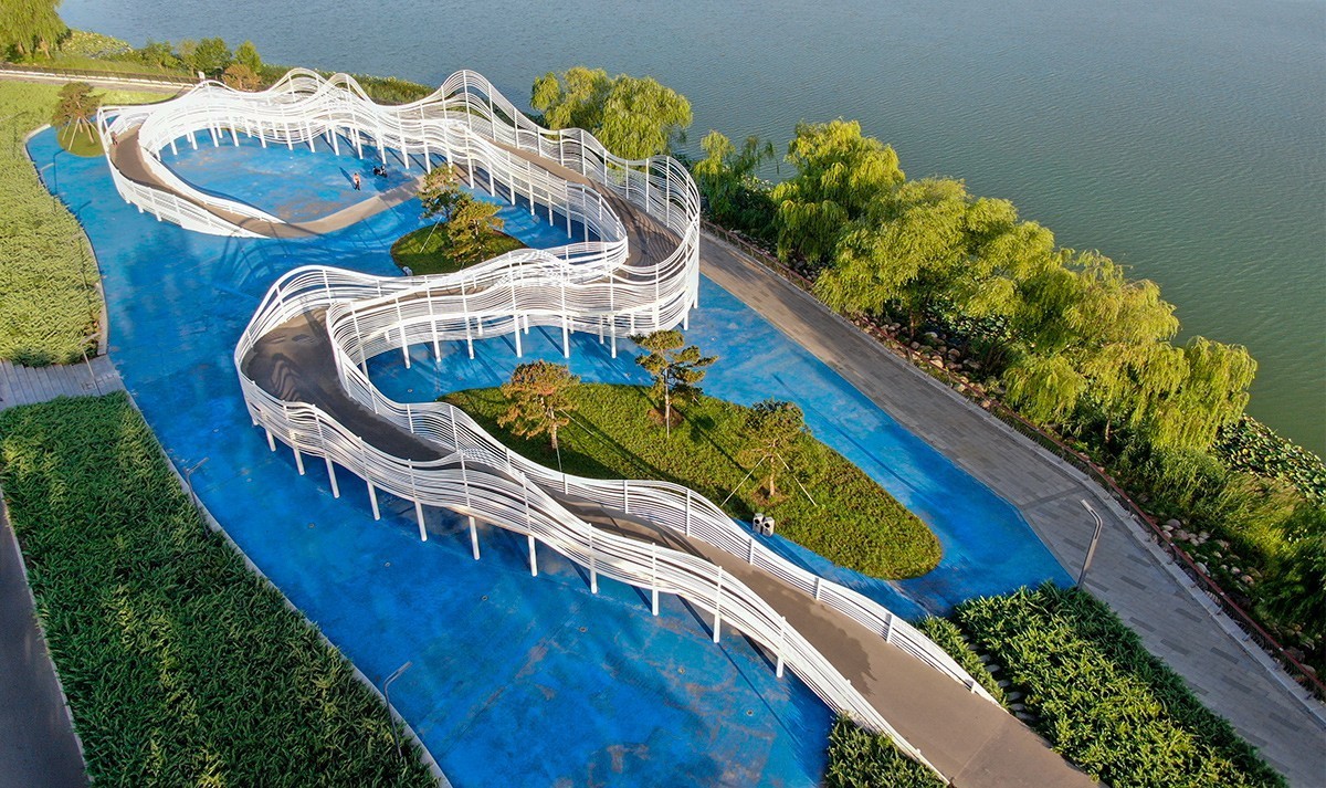 湿地有座山水桥