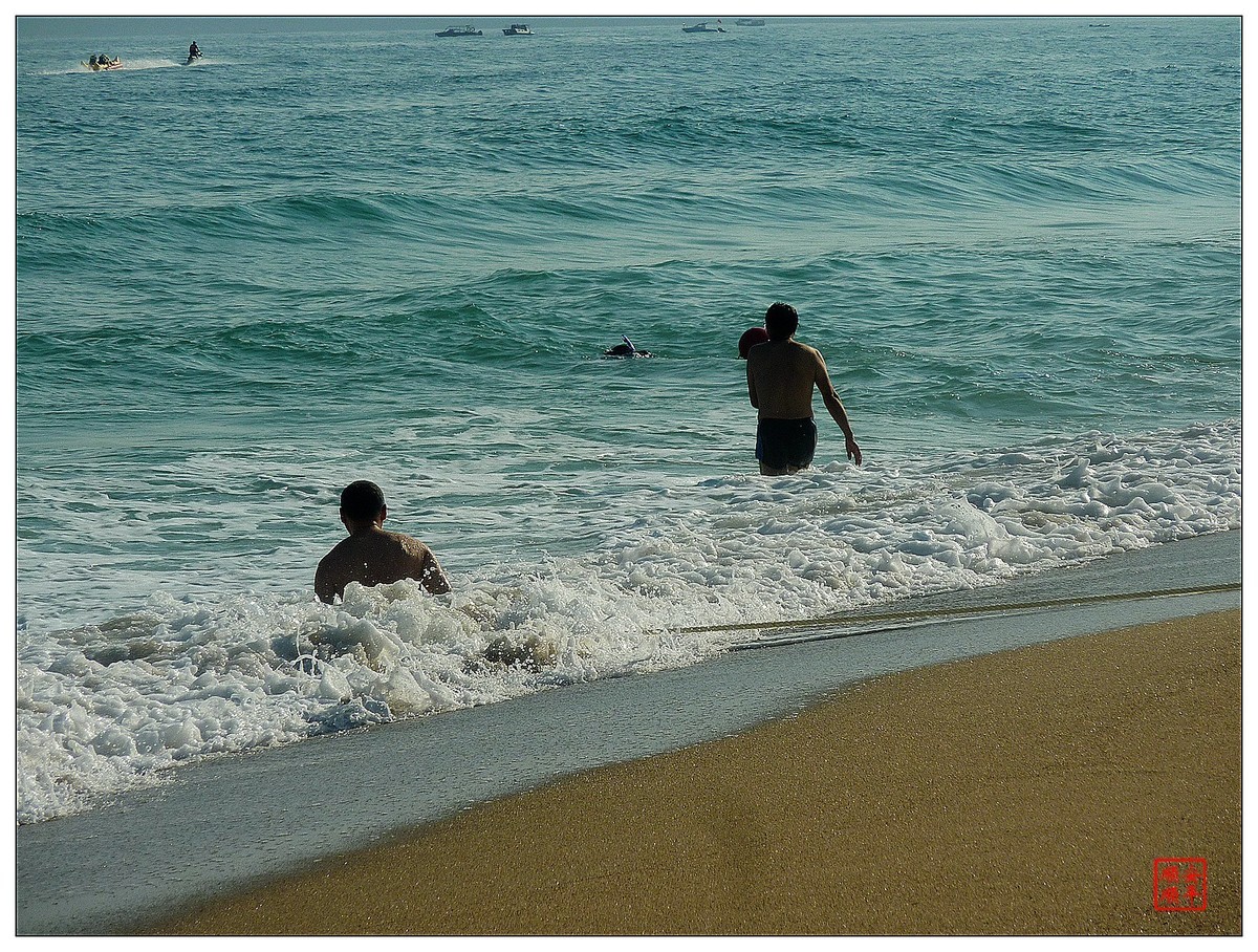 旅游随拍------ 三亚亚龙湾海滩风景(上)