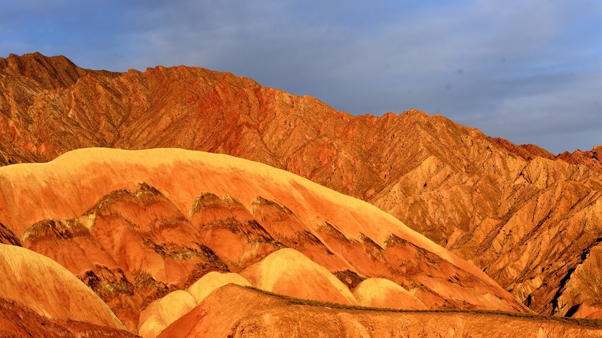 丹霞地貌“七彩仙缘”（02）