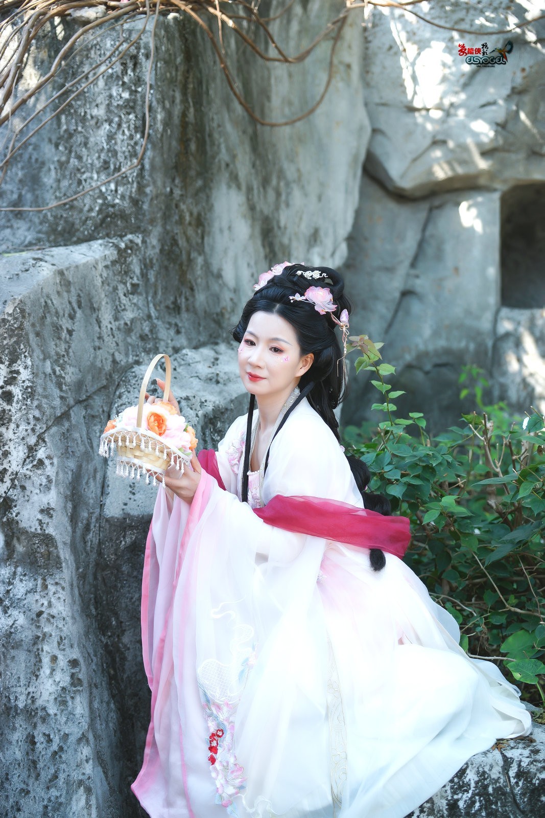 【神山仙女】--- 婉灵