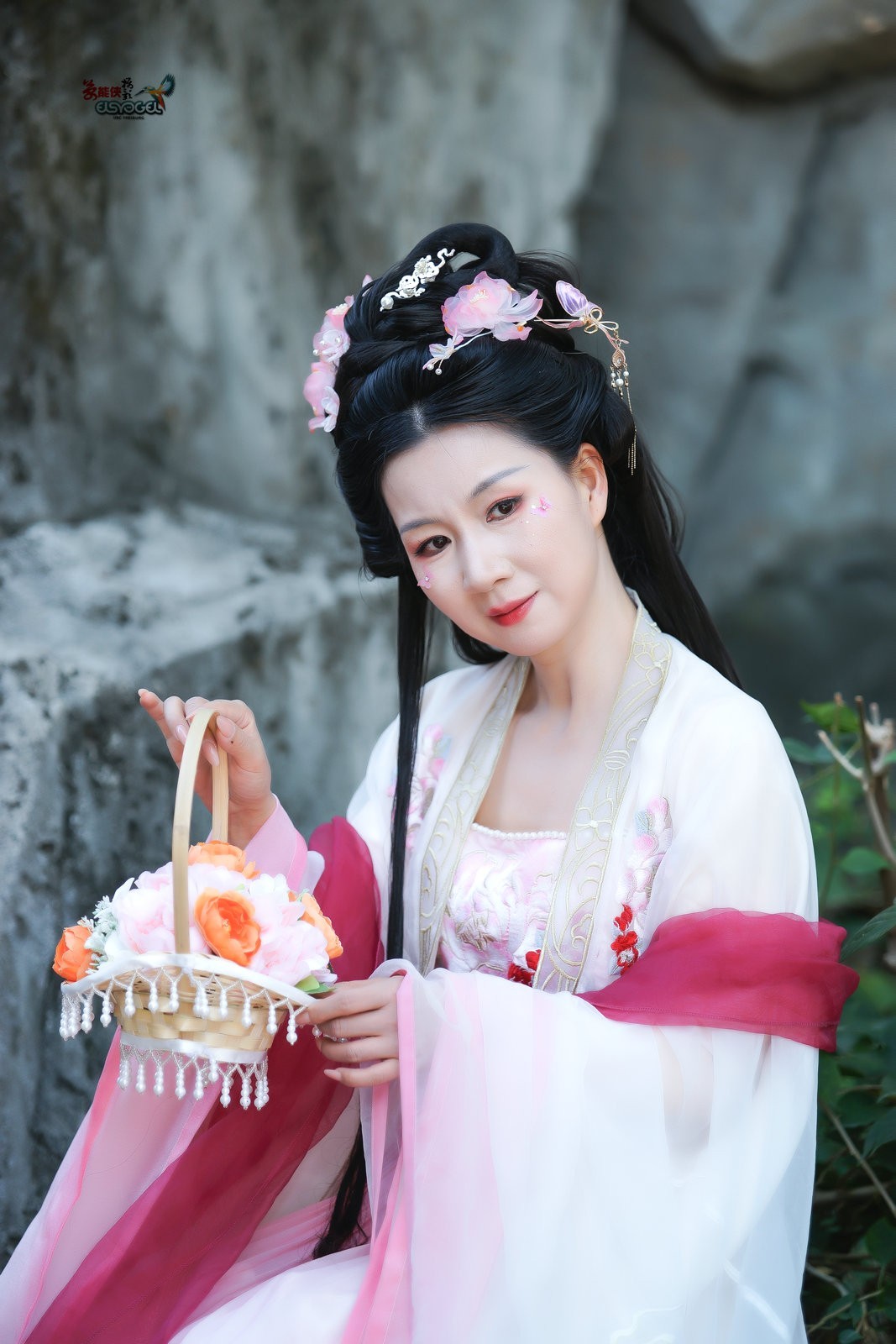 【神山仙女】--- 婉灵